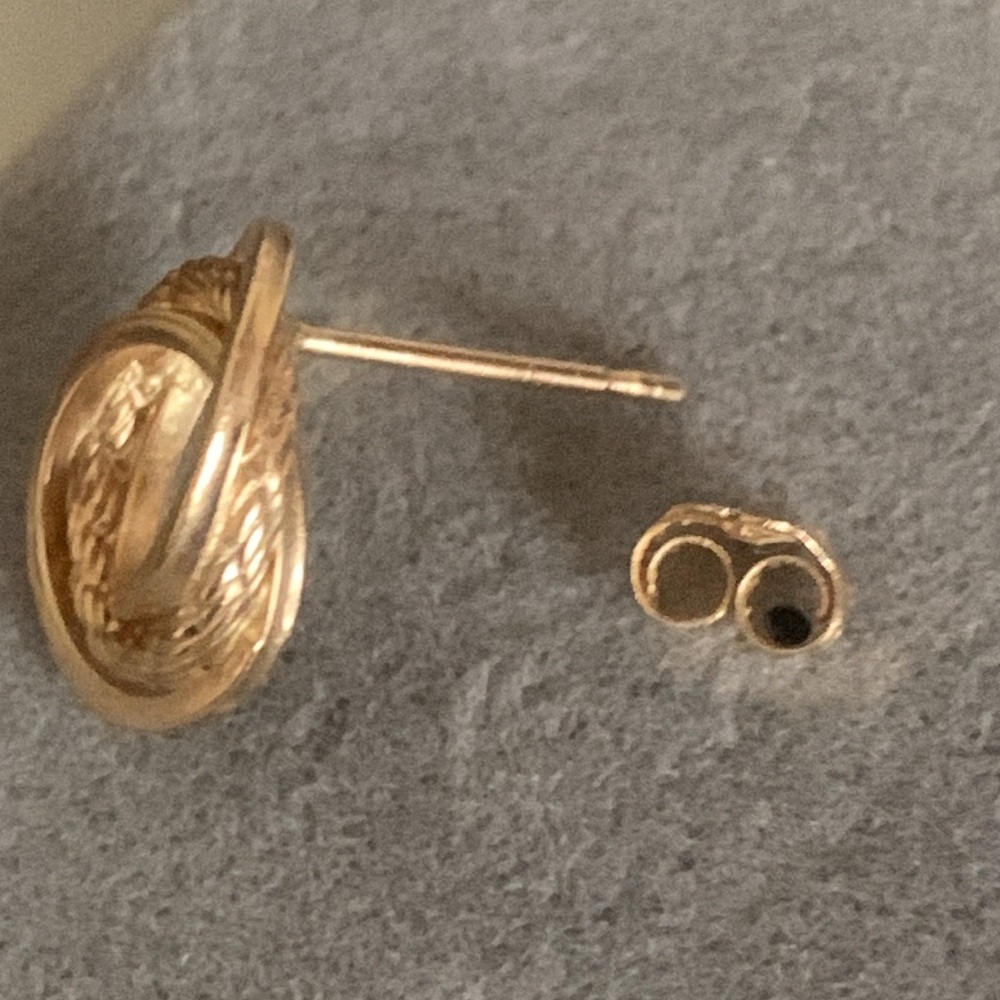 Elegant Gold vintage 14 kt singular earring 53 - Picture 3 of 10